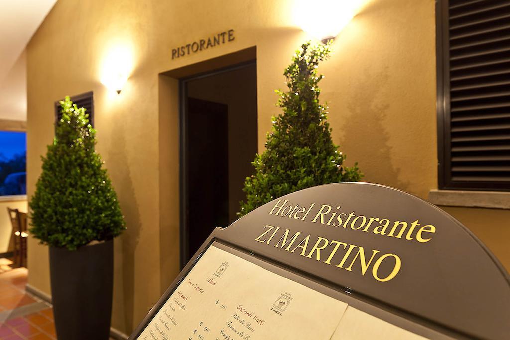 Hotel Zi Martino カスタニェート・カルドゥッチ エクステリア 写真